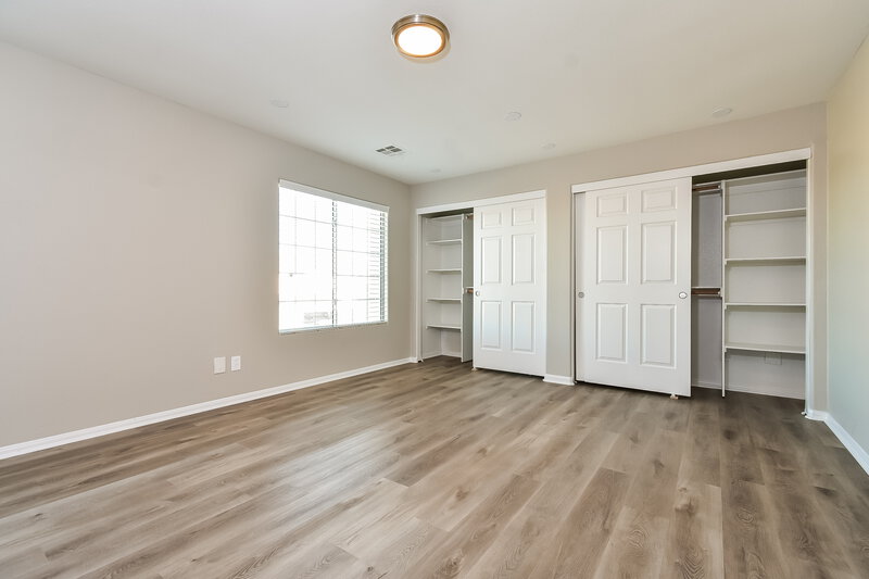 2,385/Mo, 8429 Shady Pines Dr Las Vegas, NV 89131 Bedroom View 3