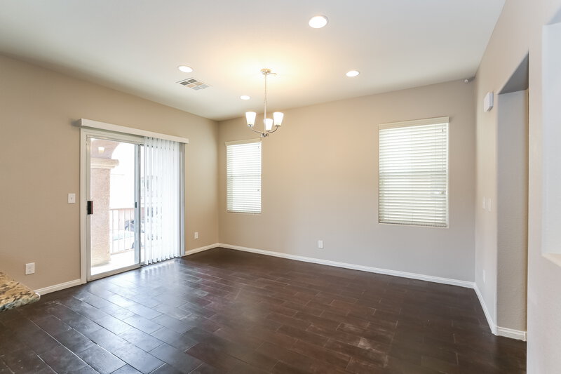 2,445/Mo, 6640 Weeping Pine St Las Vegas, NV 89149 Dining Room View
