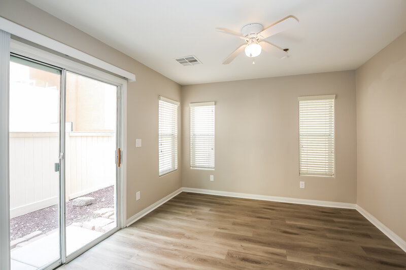 2,445/Mo, 6640 Weeping Pine St Las Vegas, NV 89149 Family Room View