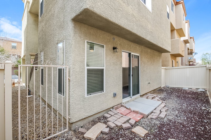 2,445/Mo, 6640 Weeping Pine St Las Vegas, NV 89149 Rear View