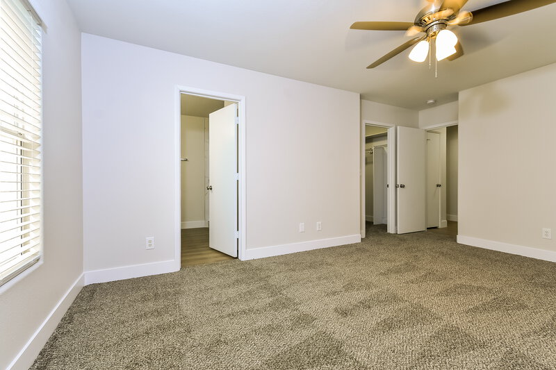 2,165/Mo, 785 Beach Park St Henderson, NV 89015 Main Bedroom View 2