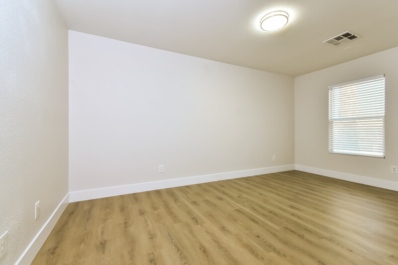 2,165/Mo, 785 Beach Park St Henderson, NV 89015 Bedroom View