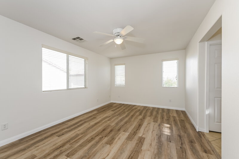 1,935/Mo, 1177 Nightmoss Ave Las Vegas, NV 89183 Main Bedroom View