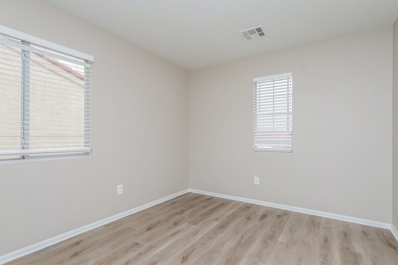 2,215/Mo, 716 Salt Flats Cir Henderson, NV 89011 Bedroom View 3