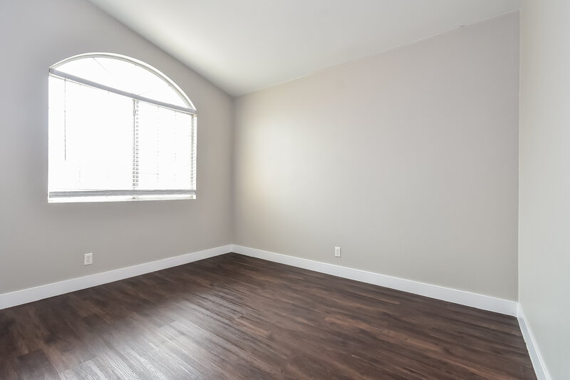 2,060/Mo, 8240 Ten Gallon Ct Las Vegas, NV 89129 Bedroom View 3