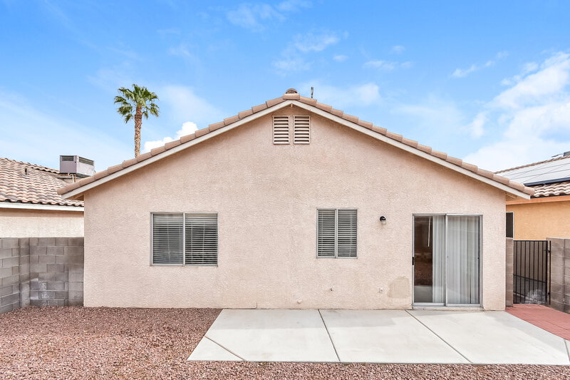 2,060/Mo, 8240 Ten Gallon Ct Las Vegas, NV 89129 Rear View 2