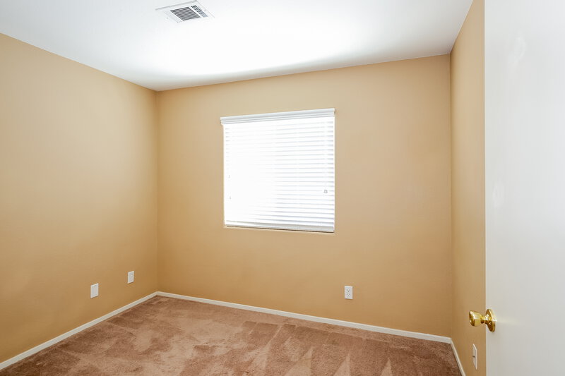 1,990/Mo, 6717 White Lakes Ave Las Vegas, NV 89130 Bedroom View