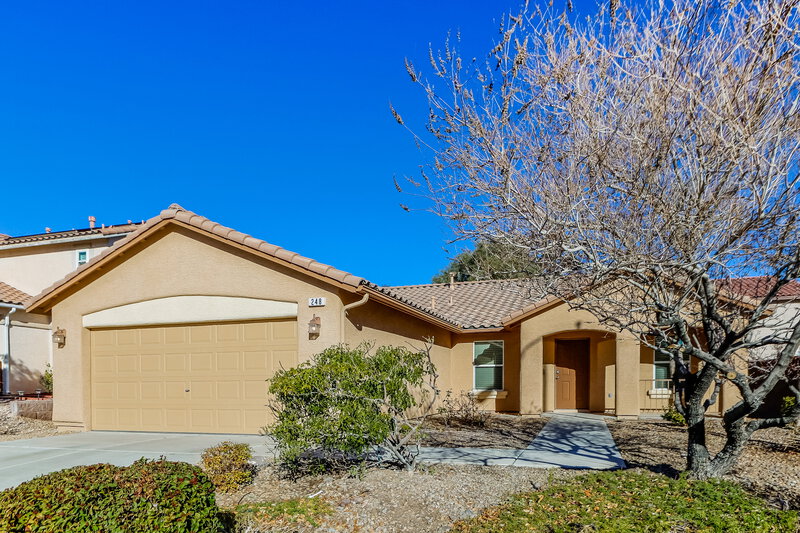 2,210/Mo, 248 Patti Ann Woods Dr Henderson, NV 89002 Front View