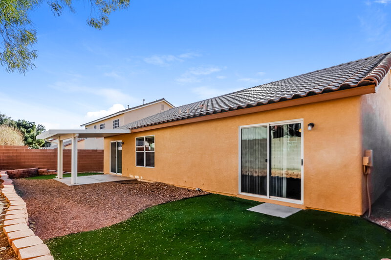 2,210/Mo, 248 Patti Ann Woods Dr Henderson, NV 89002 Rear View