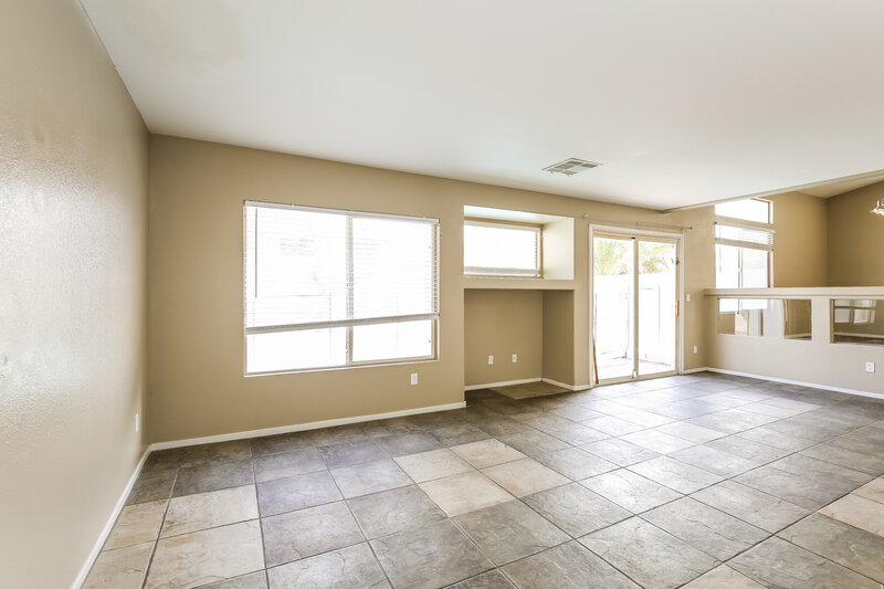 2,015/Mo, 3636 Beacon Point St Las Vegas, NV 89129 Living Room View 2