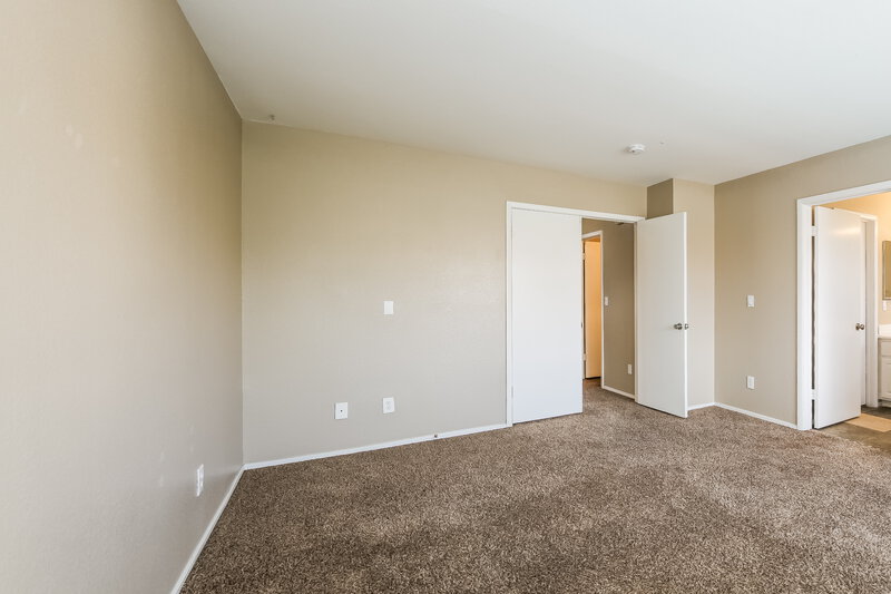 2,015/Mo, 3636 Beacon Point St Las Vegas, NV 89129 Main Bedroom View 2