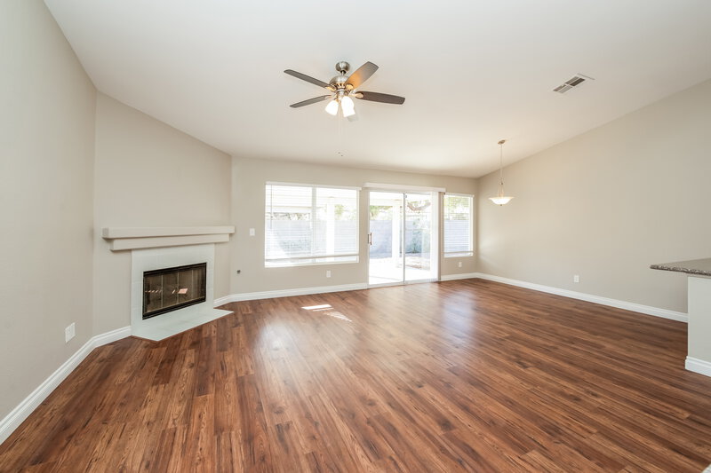 1,985/Mo, 1215 Healing Waters Ln North Las Vegas, NV 89031 Living Room View
