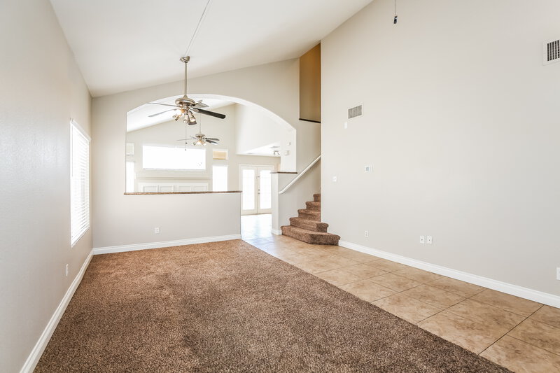 1,945/Mo, 4455 Scarlet Sea Ave North Las Vegas, NV 89031 Living Room View 2