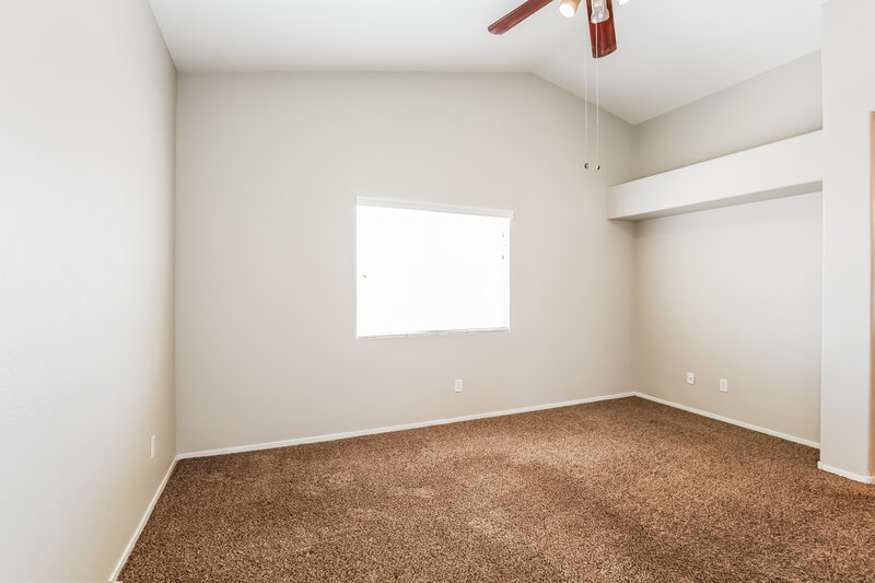 1,945/Mo, 4455 Scarlet Sea Ave North Las Vegas, NV 89031 Main Bedroom View 2