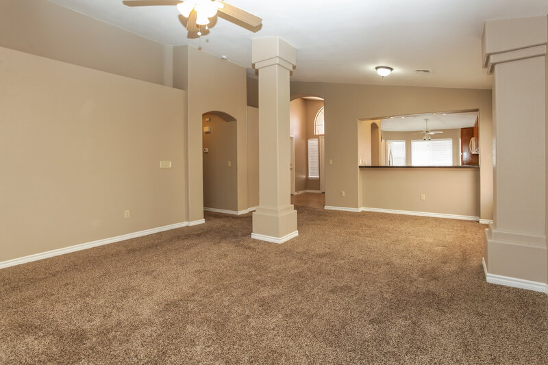 2,115/Mo, 1612 Blanco Dr North Las Vegas, NV 89031 Living Room View