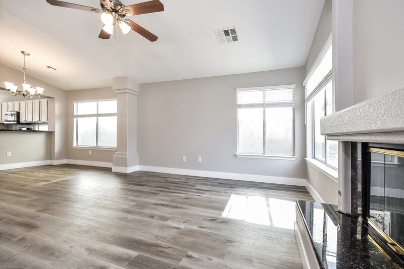 2,205/Mo, 1612 Blanco Dr North Las Vegas, NV 89031 Living Room View 2