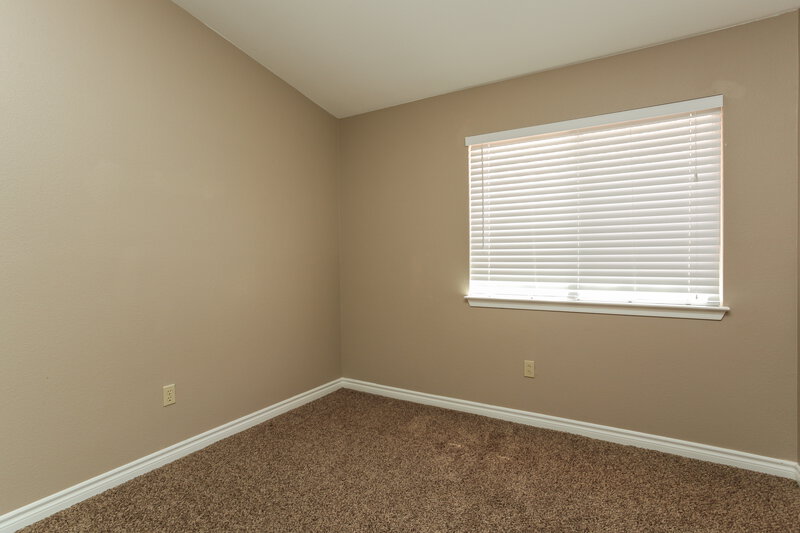 2,115/Mo, 1612 Blanco Dr North Las Vegas, NV 89031 Bedroom View 2
