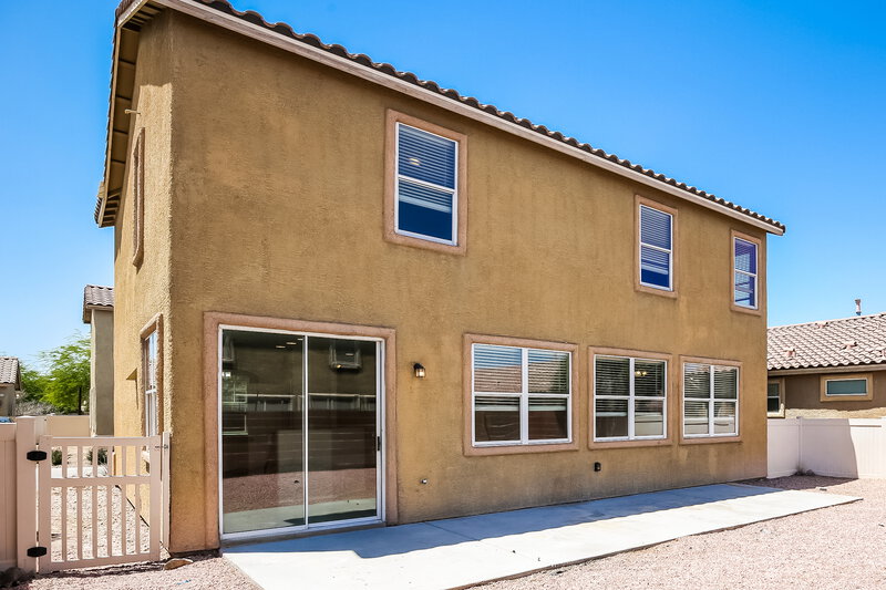 2,115/Mo, 6627 Brick House Ave Las Vegas, NV 89122 Rear View