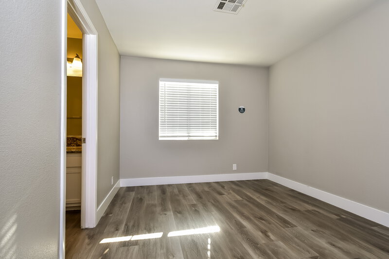 2,285/Mo, 7313 Wandering Star Court Las Vegas, NV 89131 Main Bedroom View 2