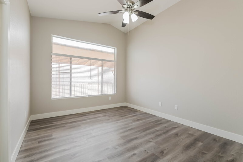 1,960/Mo, 1719 Anchor Dr North Las Vegas, NV 89032 Main Bedroom View