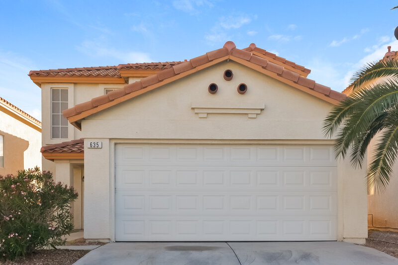 2,160/Mo, 635 Persian Violet Ave Las Vegas, NV 89183 External View