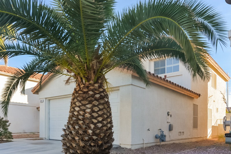 2,160/Mo, 635 Persian Violet Ave Las Vegas, NV 89183 Front View
