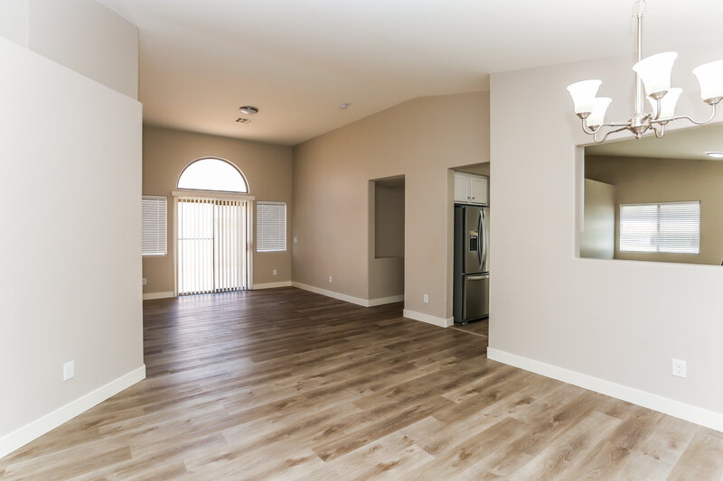 1,900/Mo, 4908 Cinnamon Spice Ct North Las Vegas, NV 89031 Living Room View 2