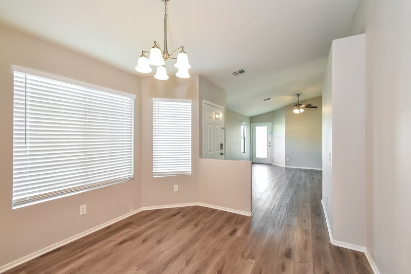 1,975/Mo, 4828 Rush Springs Dr Las Vegas, NV 89139 Dining Room View