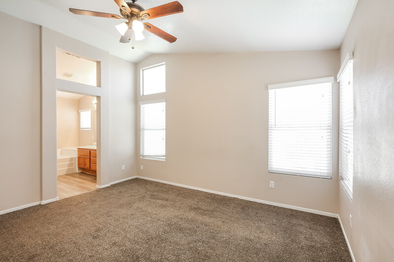 2,355/Mo, 1842 Falling Tree Ave North Las Vegas, NV 89031 Main Bedroom View