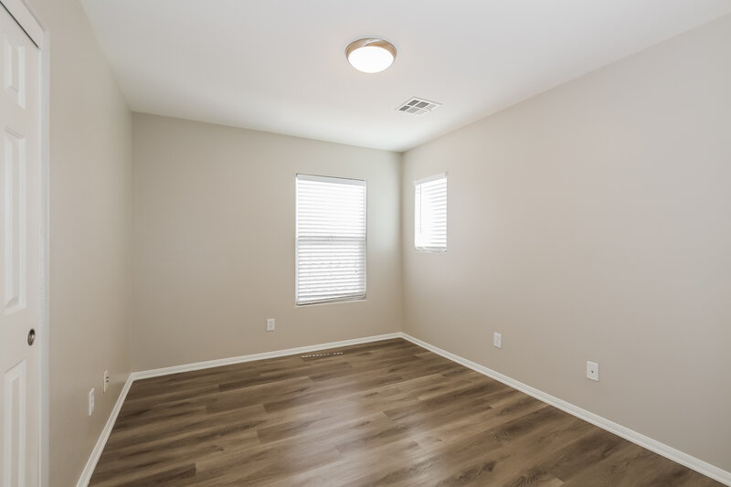 2,295/Mo, 5040 Diamond Ranch Ave Las Vegas, NV 89131 Bedroom View