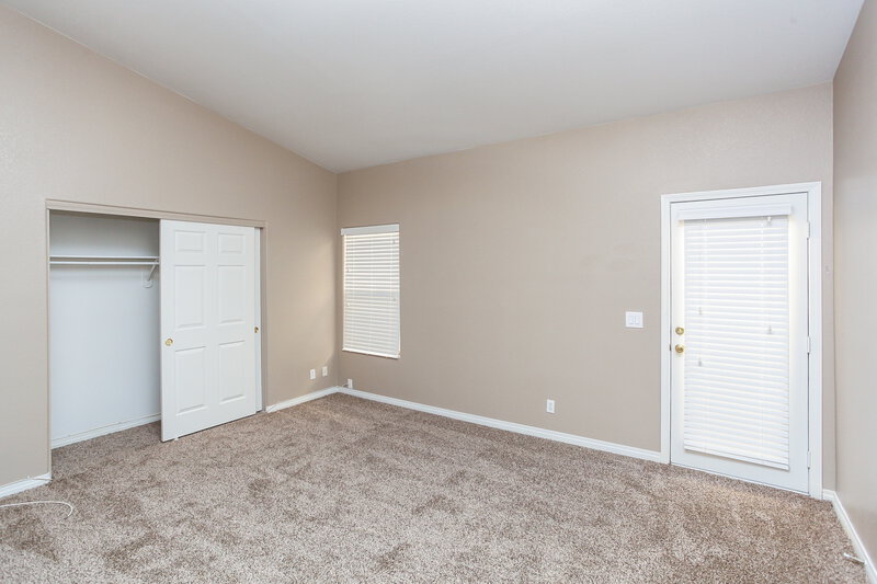 2,155/Mo, 8316 Impatients Ave Las Vegas, NV 89131 Bedroom View 4
