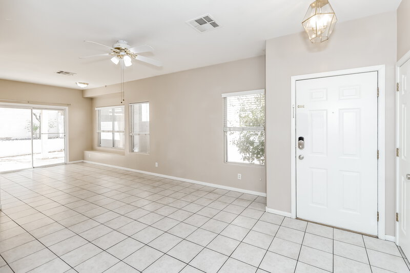 2,850/Mo, 1051 Little Rock Way Las Vegas, NV 89123 Living Room View 2
