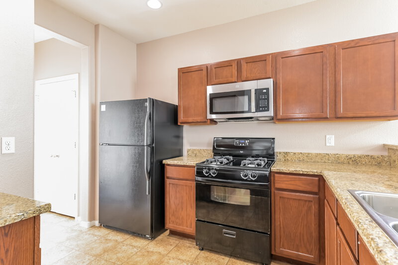 1,875/Mo, 967 Wembly Hills Pl Henderson, NV 89011 Kitchen View