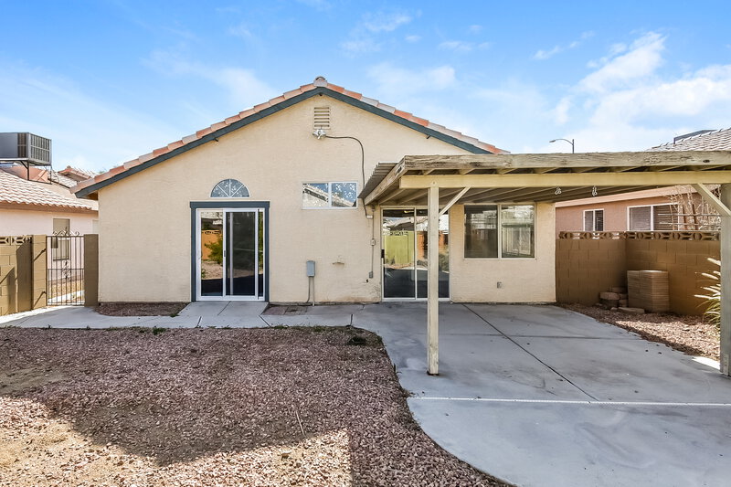 1,920/Mo, 7032 Village Shore Court Las Vegas, NV 89129 Rear View 2