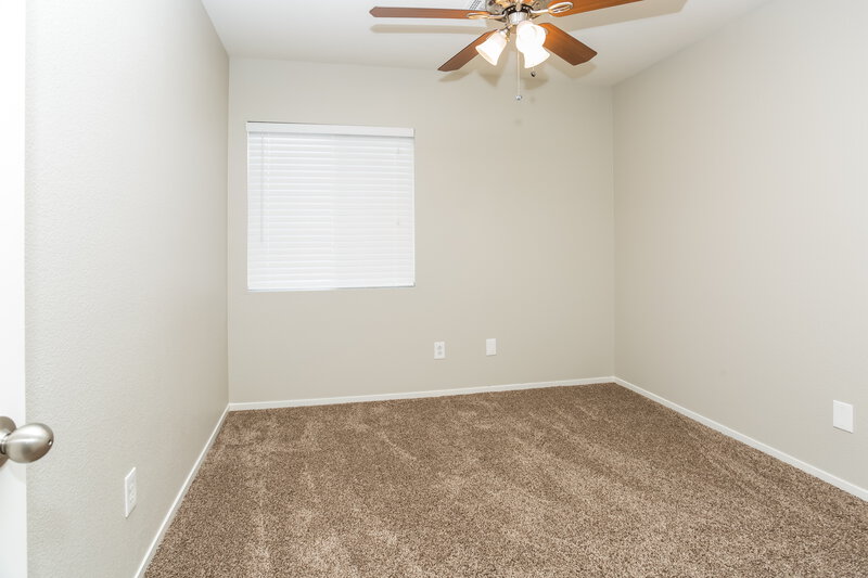 1,800/Mo, 4354 Scarlet Sea Ave North Las Vegas, NV 89031 Bedroom View