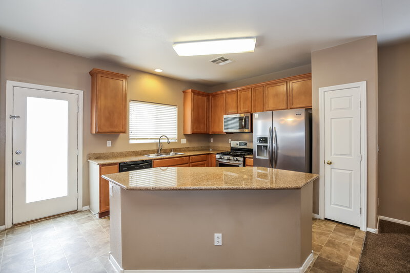 1,930/Mo, 2912 Bridleton Ave North Las Vegas, NV 89081 Kitchen View