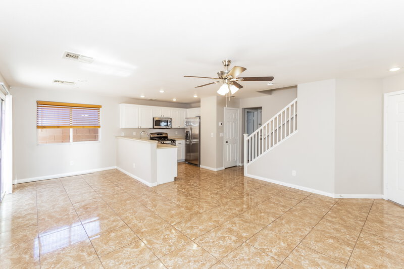 1,940/Mo, 10431 Sweet Juliet St Las Vegas, NV 89183 Living Room View 2