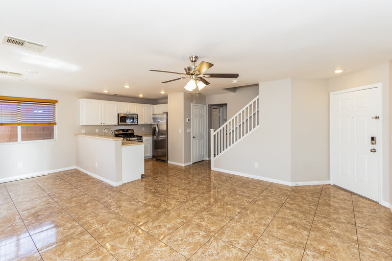1,940/Mo, 10431 Sweet Juliet St Las Vegas, NV 89183 Living Room View 3