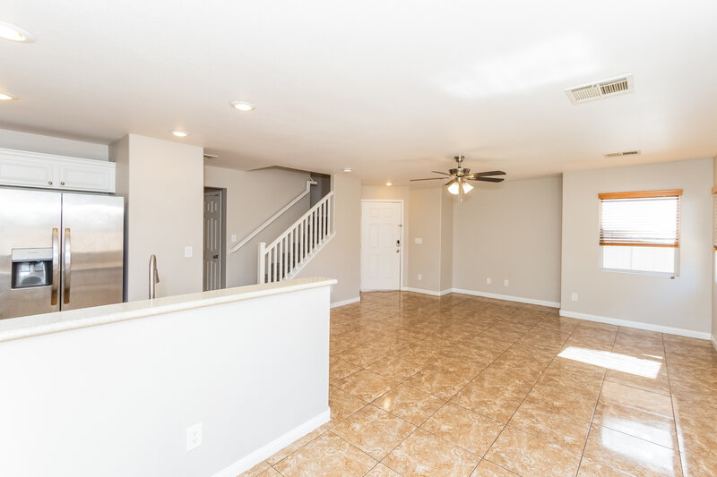 1,940/Mo, 10431 Sweet Juliet St Las Vegas, NV 89183 Dining Room View 2