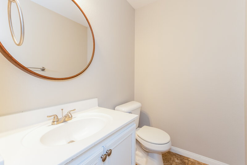 1,940/Mo, 10431 Sweet Juliet St Las Vegas, NV 89183 Bathroom View