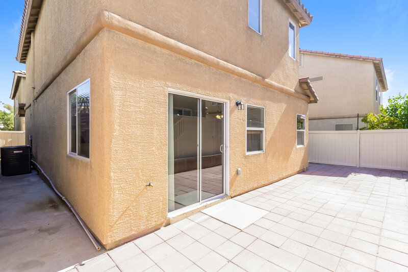 1,940/Mo, 10431 Sweet Juliet St Las Vegas, NV 89183 Rear View