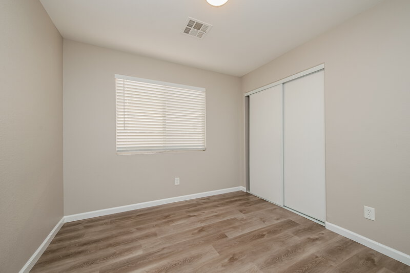 2,385/Mo, 8928 Square Knot Ave Las Vegas, NV 89143 Bedroom View 3