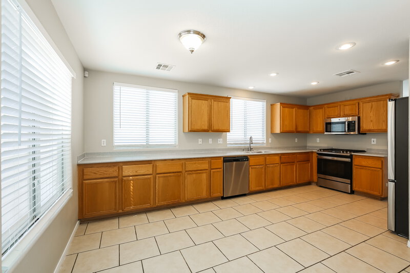 3,740/Mo, 8600 Hidden Pines Ave Las Vegas, NV 89143 Kitchen View