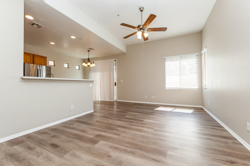 2,175/Mo, 8264 Strawberry Spring St Las Vegas, NV 89143 Living Room View
