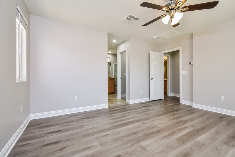 2,275/Mo, 10460 Chrisman Ave Las Vegas, NV 89129 Misc View 9