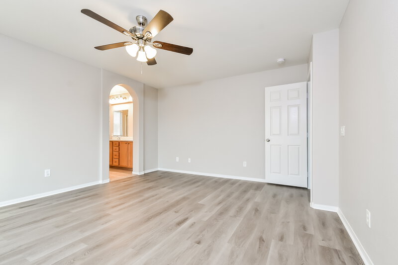 2,750/Mo, 985 Kern River Ave Henderson, NV 89002 Main Bedroom View 2