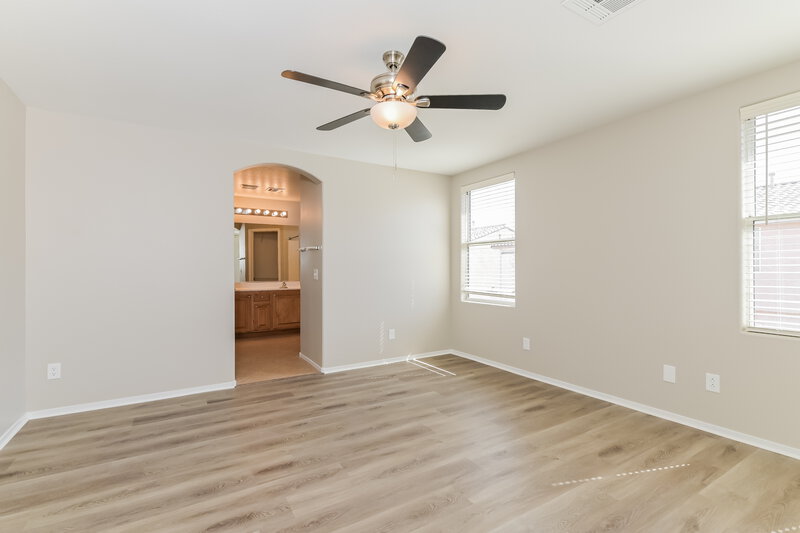 2,200/Mo, 10946 Sadlers Wells St Henderson, NV 89052 Main Bedroom View 2