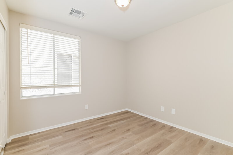 2,200/Mo, 10946 Sadlers Wells St Henderson, NV 89052 Bedroom View 2