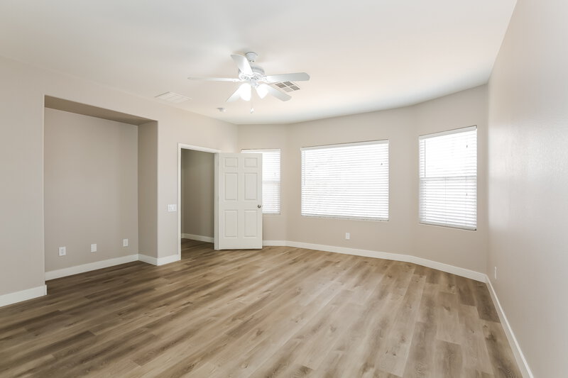 2,655/Mo, 6450 Button Quail St North Las Vegas, NV 89084 Main Bedroom View 2