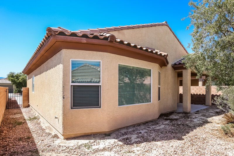 2,655/Mo, 6450 Button Quail St North Las Vegas, NV 89084 Rear View 2